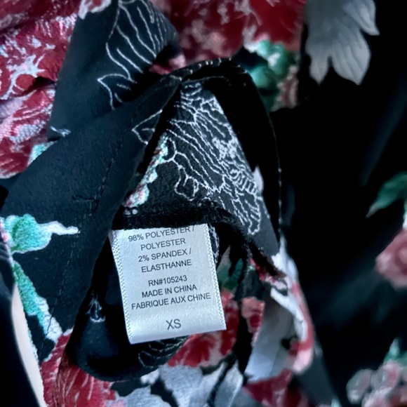 Womens blouse by bobeau - Picture 5 of 6